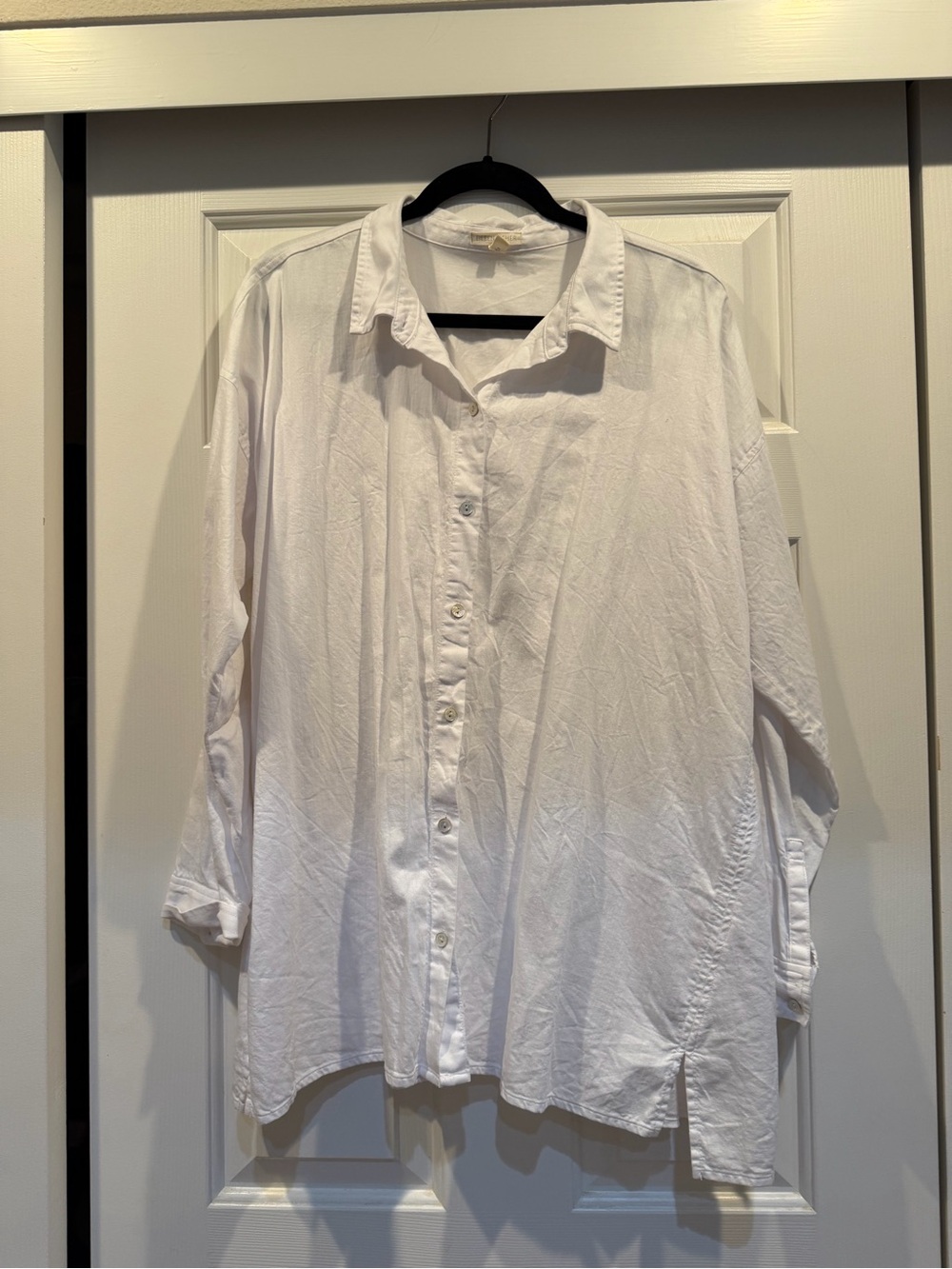 Eileen Fisher White Button-Front Relaxed Shirt